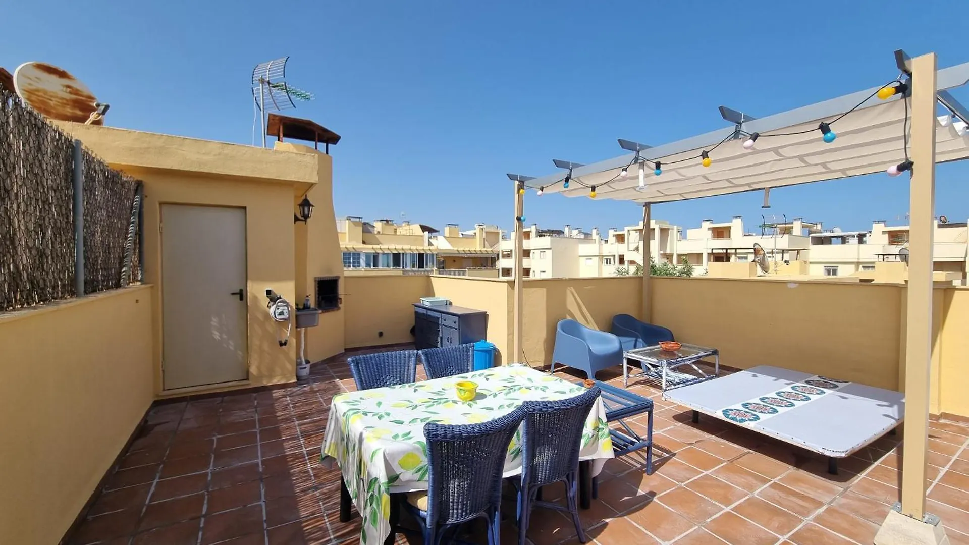 Calahonda Royale Penthouse With Sea Views Apartment Marbella